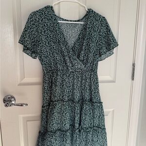 SHEIN Green and White Flutter Sleeve Midi Dress